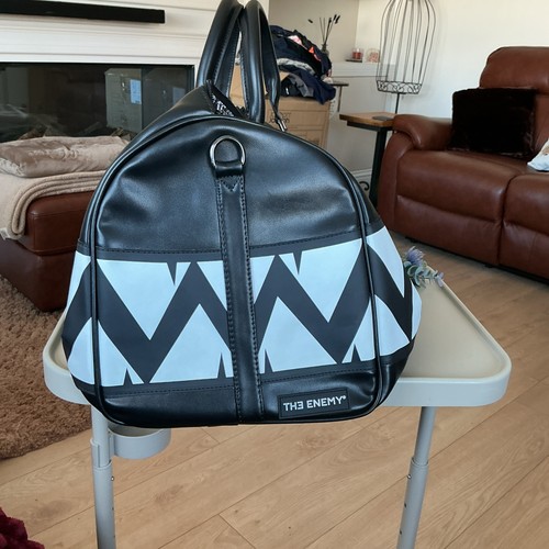 Bnwt the enemy duffel bag - bnwt,