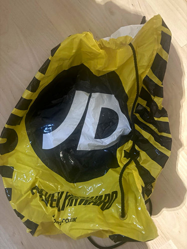 Sports yellow black logo - jd,
