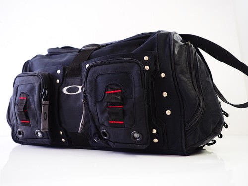 Oakley heavy duty duffel - oakley,